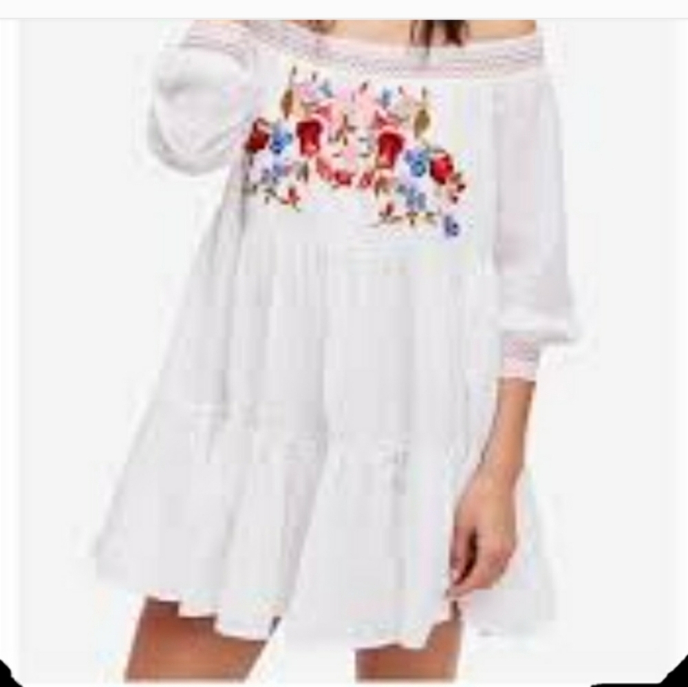 NWOT Free People embroidered  Floral print babydoll dress or top